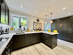 Photo 15- click for photo gallery